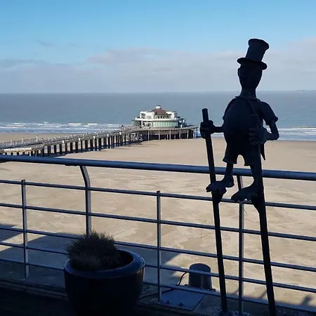 Appartement Ideal Tower Dakterras *